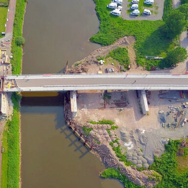 Weserbrücke kann wieder befahren werden